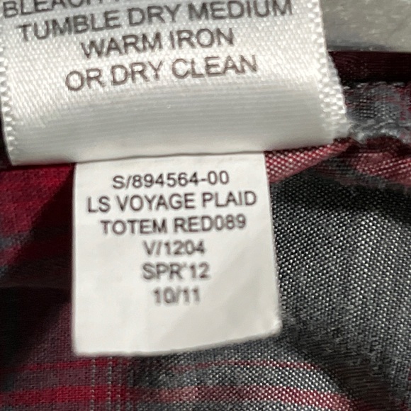 Banana Republic Factory Mens XL Shirt Button Up Long Sleeves Red/GrayPlaid - Picture 13 of 13